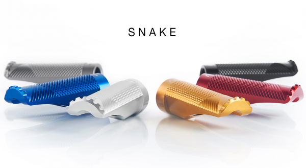 Rizoma Fußrasten „Snake“ ∅ 18 mm für Ducati Monster 821 * 2014 – 2020