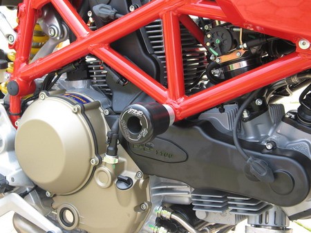 GSG Sturzpad - Satz für Ducati Hypermotard 1100 2007 - 2010